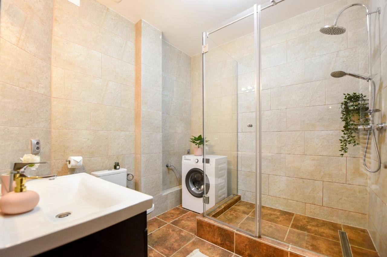 Le Petit & Cosy - Best Location Old Town & Quiet Bukareszt Zewnętrze zdjęcie